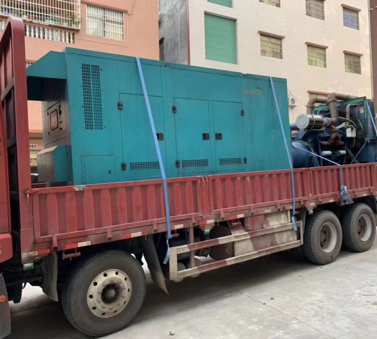 洪山如何在不同负载率下确保 400KW 柴油发电机组的正常运行?
